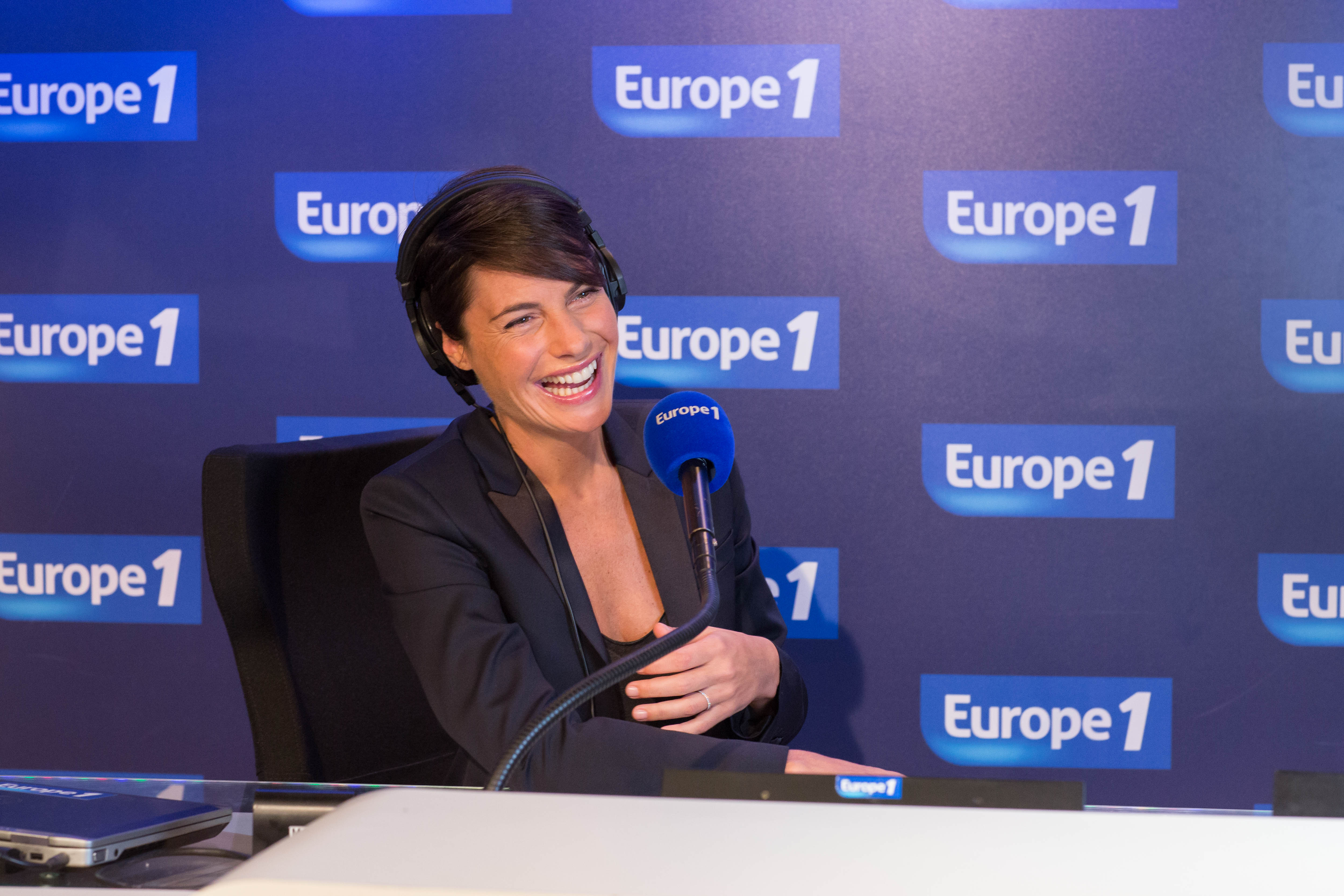 Europe 1 : première apparition à l'antenne pour Alessandra Sublet ce dimanche à 11h