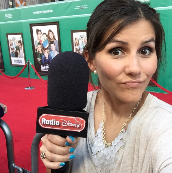 Candice anime les après-midi sur Radio Disney