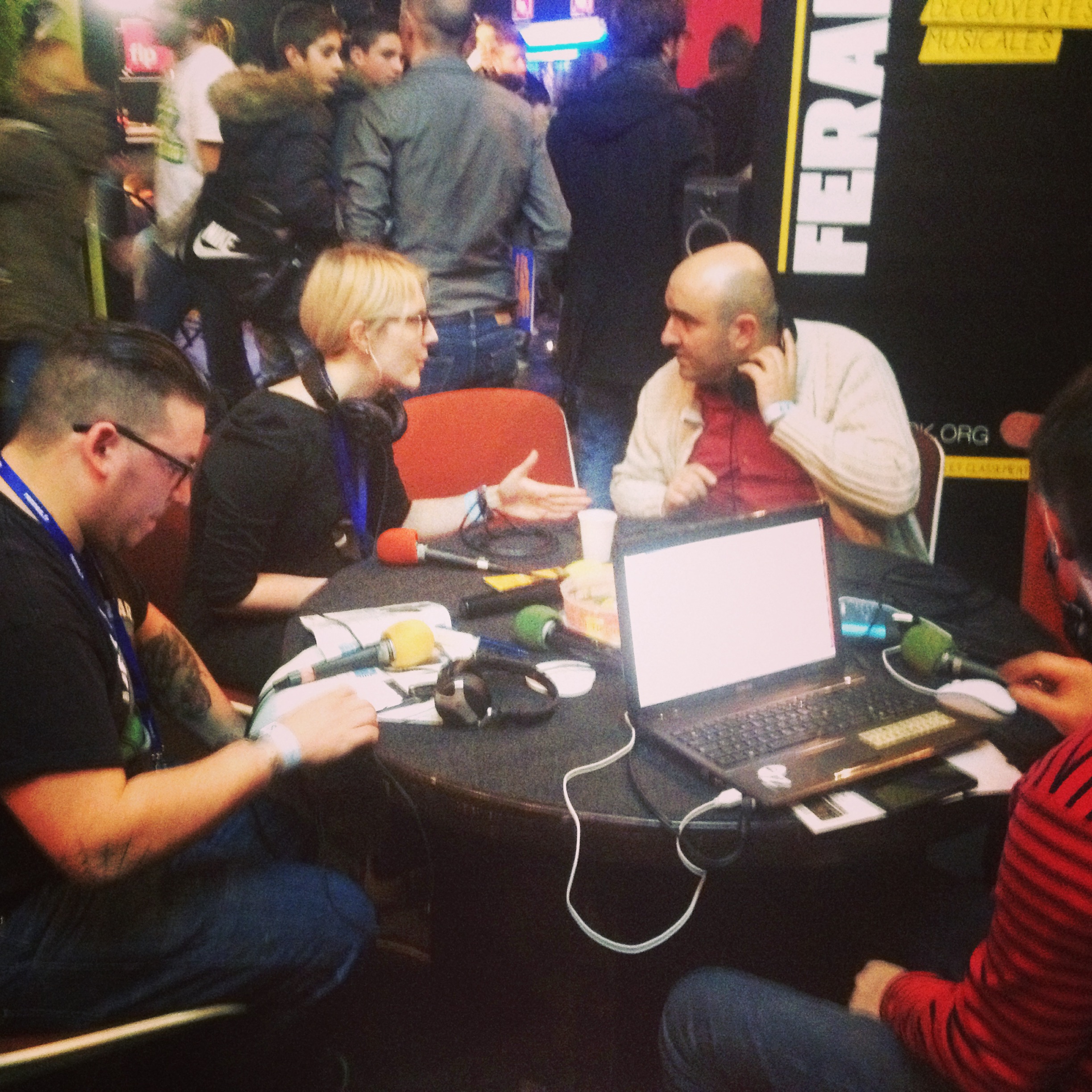 Aux Trans Musicales de Rennes, Camille Froger, directrice de Ferarock, en grande conversation avec Yves Bommenel, président du Syndicat des Musiques Actuelles (SMA).