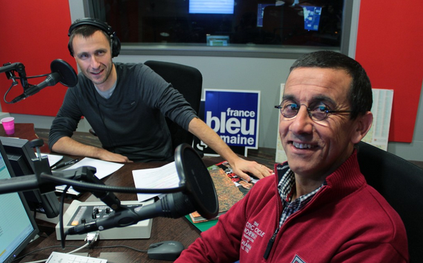 Tous les matins de la semaine à 07h55, Paulo réveille avec humour les auditeurs de France Bleu Maine