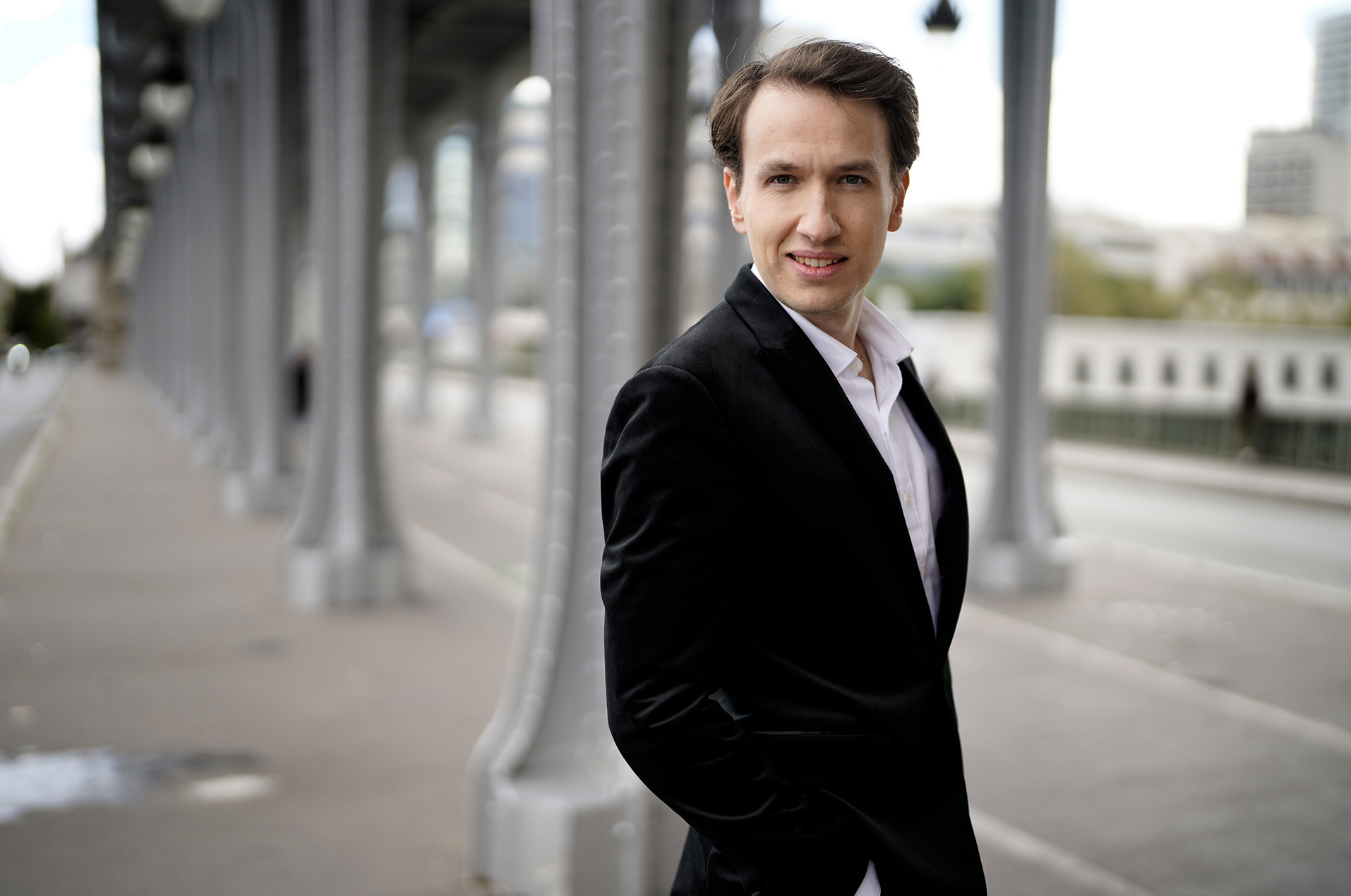 En juillet, Johann Guérin co-anime Ma France l'été avec les animateurs des radios locales de France Bleu © Radio France / Christophe Abramowitz