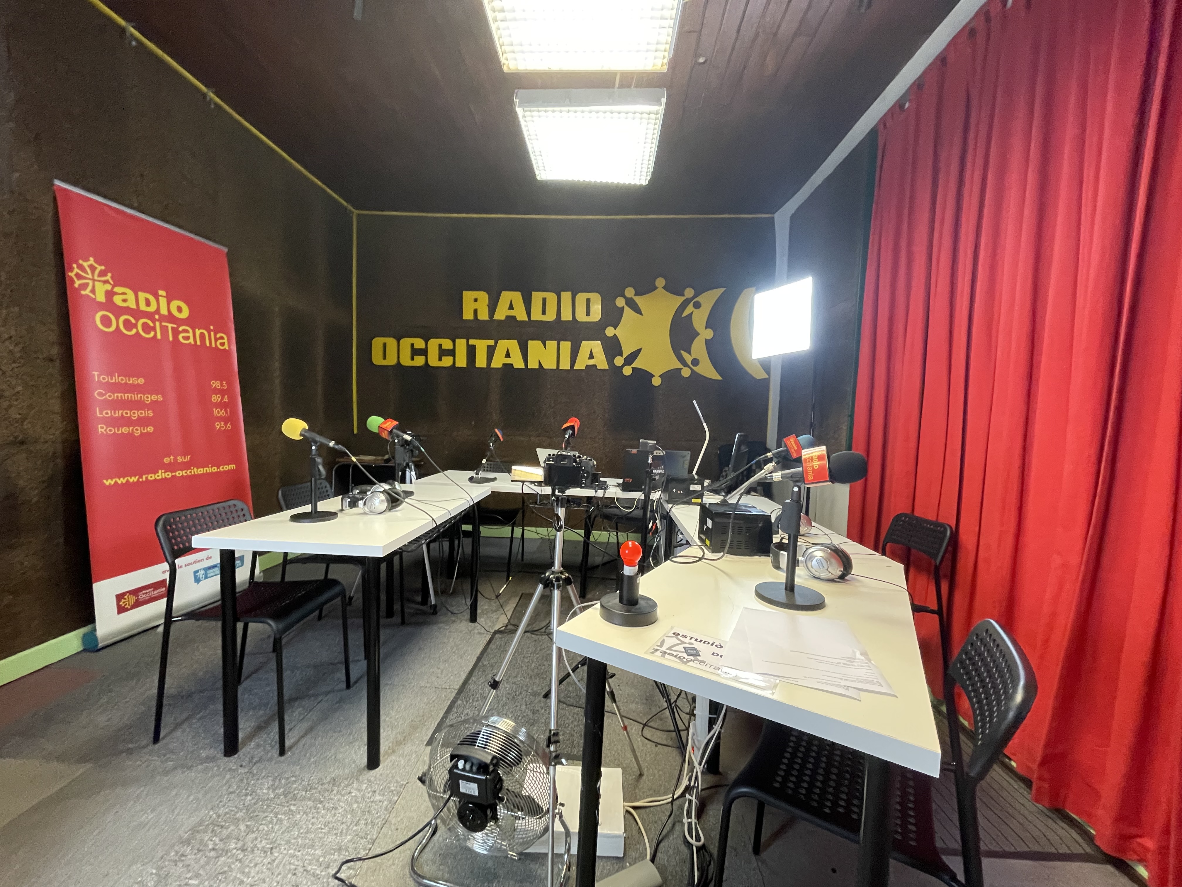 Grand studio de Radio Occitania. © Radio Occitania.