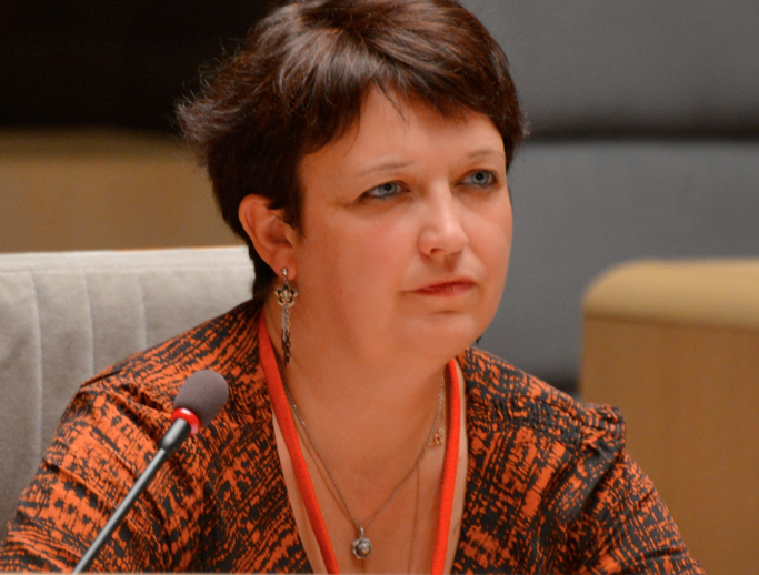 Michelle Lestelle est aussi membre titulaire de la Commission du Fonds de Soutien à l'Expression Radiophonique (FSER)