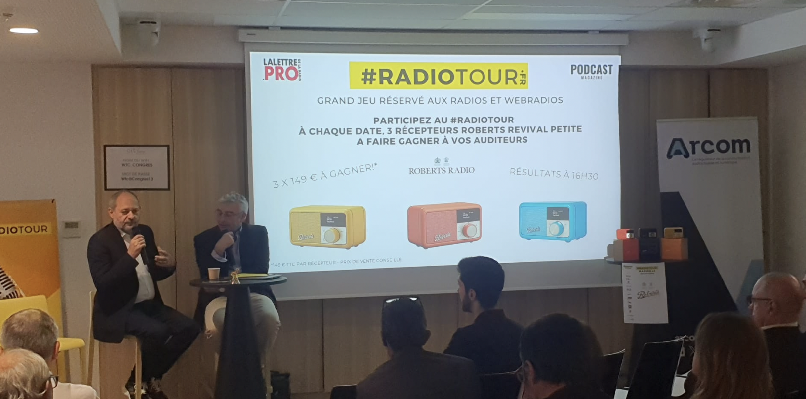 Fin connaisseur de la radio française, Jean-Éric Valli veut rester optimiste mais interpelle aussi le secteur sur un ensemble de problématiques pour la radio de demain. © Laurent Edeline.