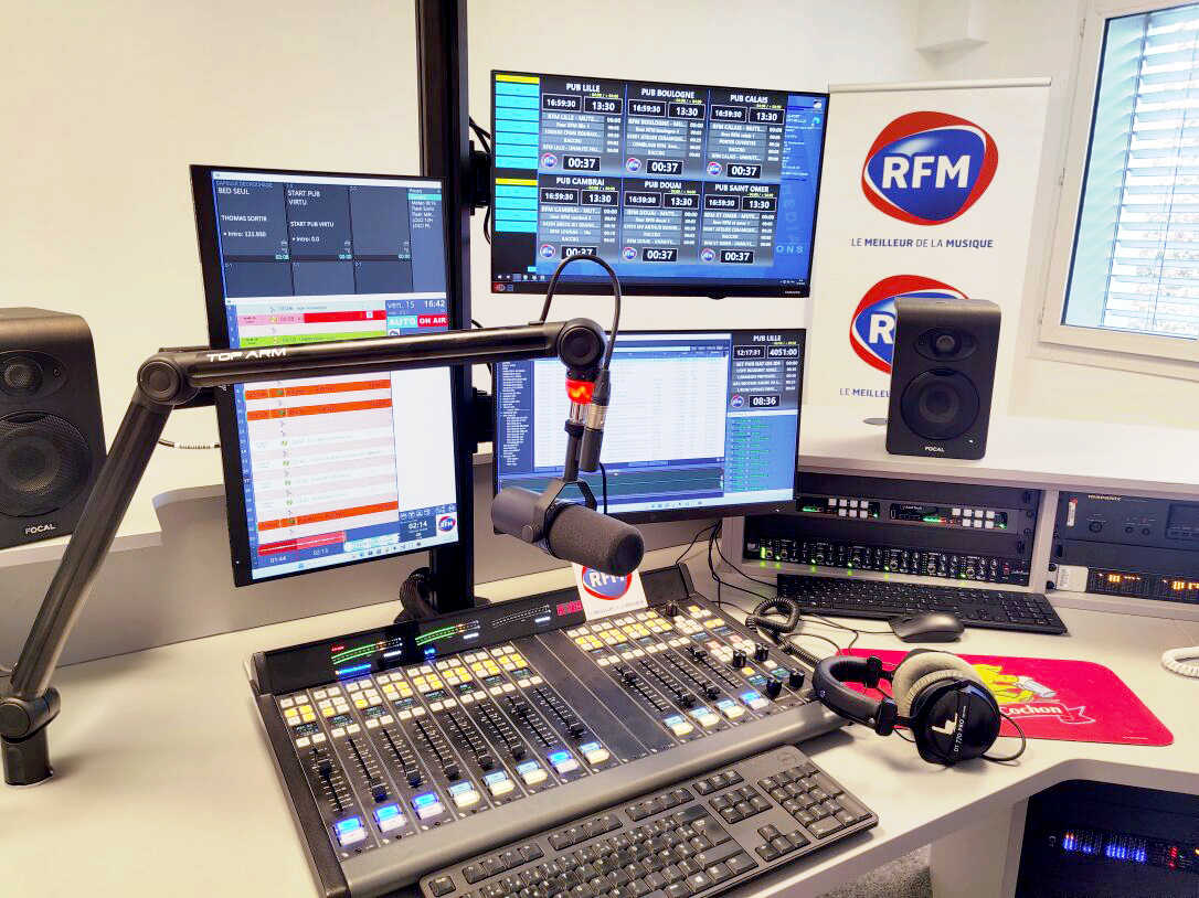 Une belle intégration réussie par l'équipe de SAVE Diffusion : le studio de RFM à Lille.