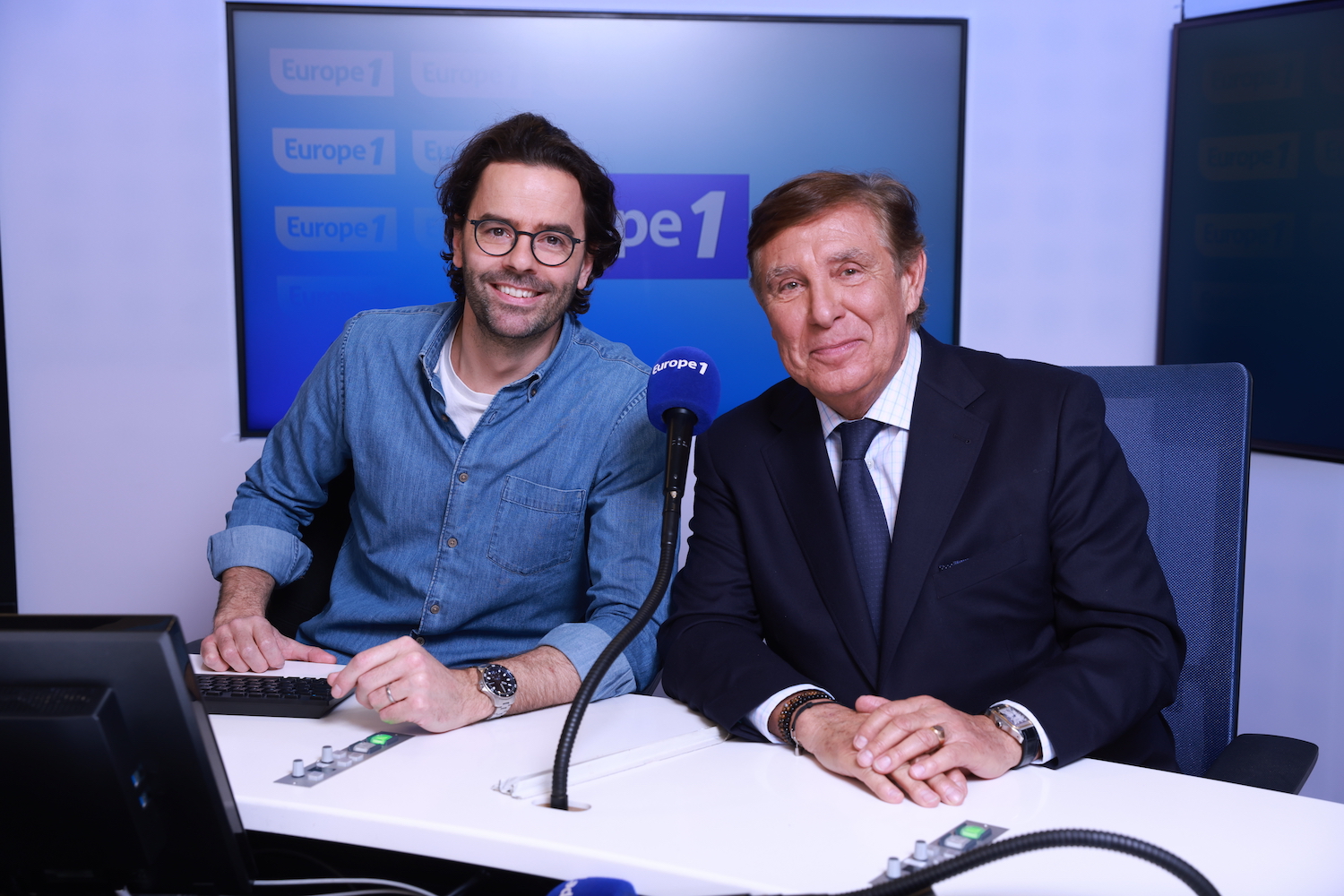 Thomas Isle laisse sa place à Jean-Pierre Foucault durant une semaine © Europe 1 Capa Pictures / Fred_Bukajlo