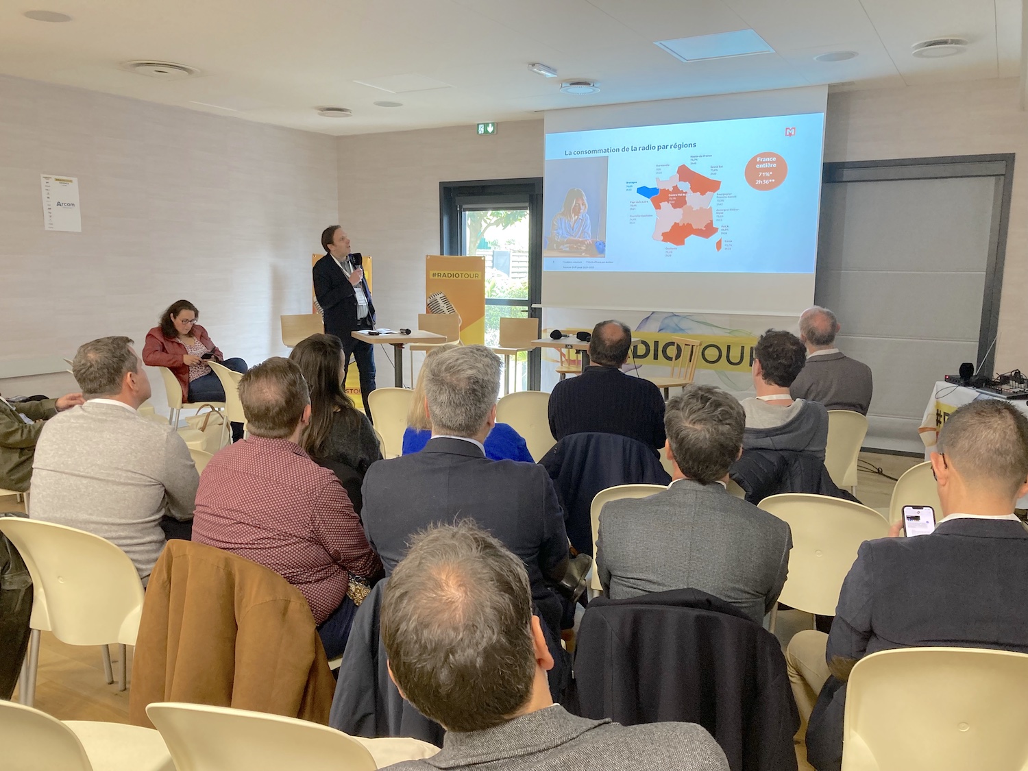 Ce jeudi matin, et en ouverture du RadioTour à Rennes, Guy Detrousselle, Directeur Commercial Développement à Médiamétrie a disséqué l'audience de la radio en Bretagne