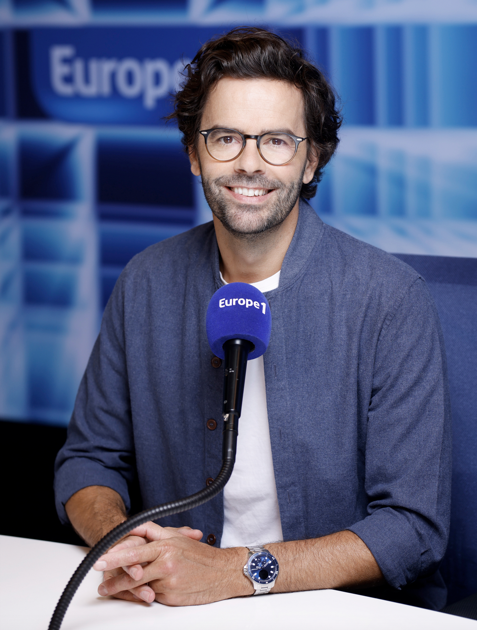 Thomas Isle, le nouveau visage des médias sur Europe 1. © Pierre Olivier - Capa Pictures - Europe 1.