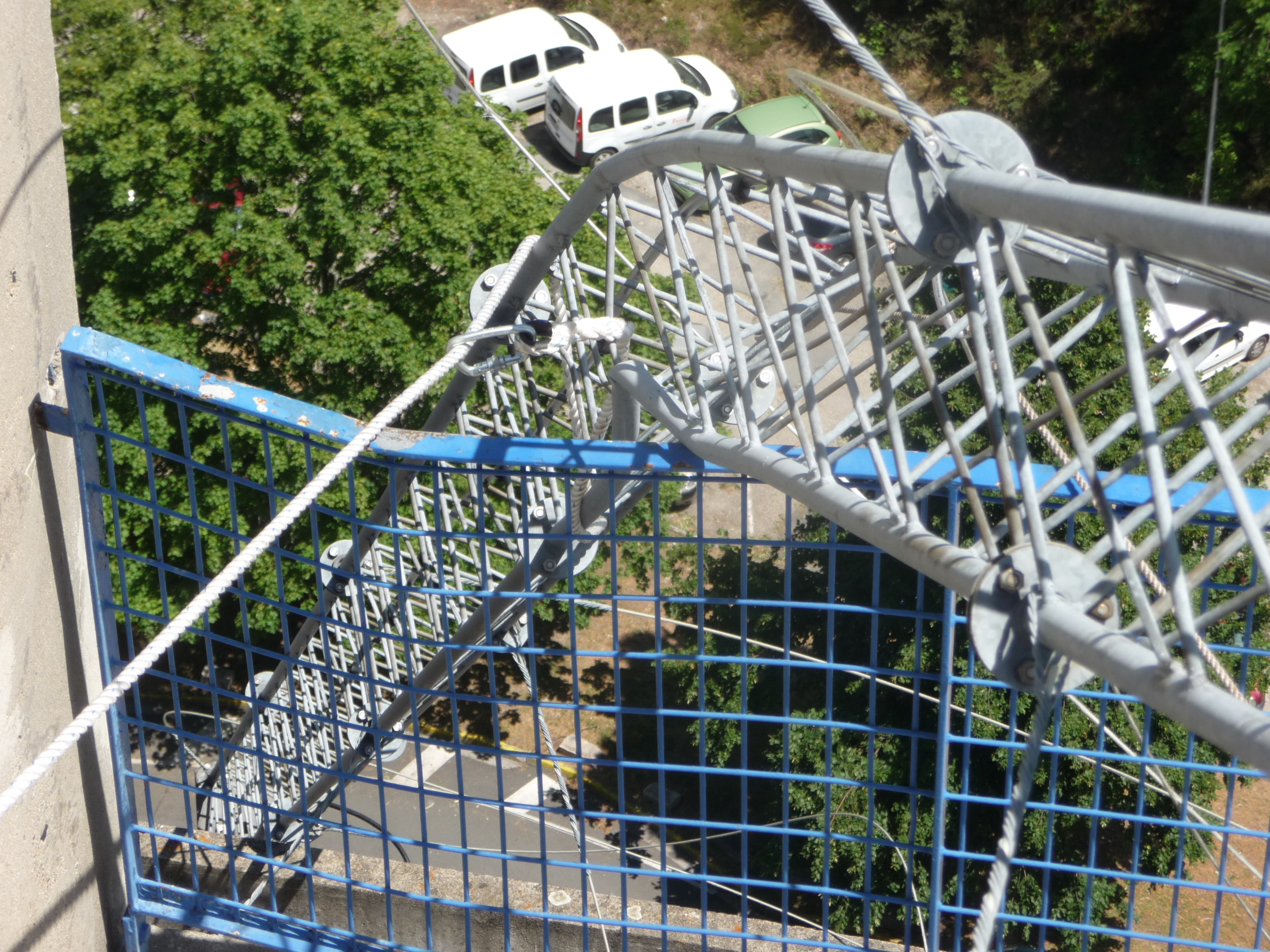 Une tornade emporte l'émetteur de Radio Ondaine