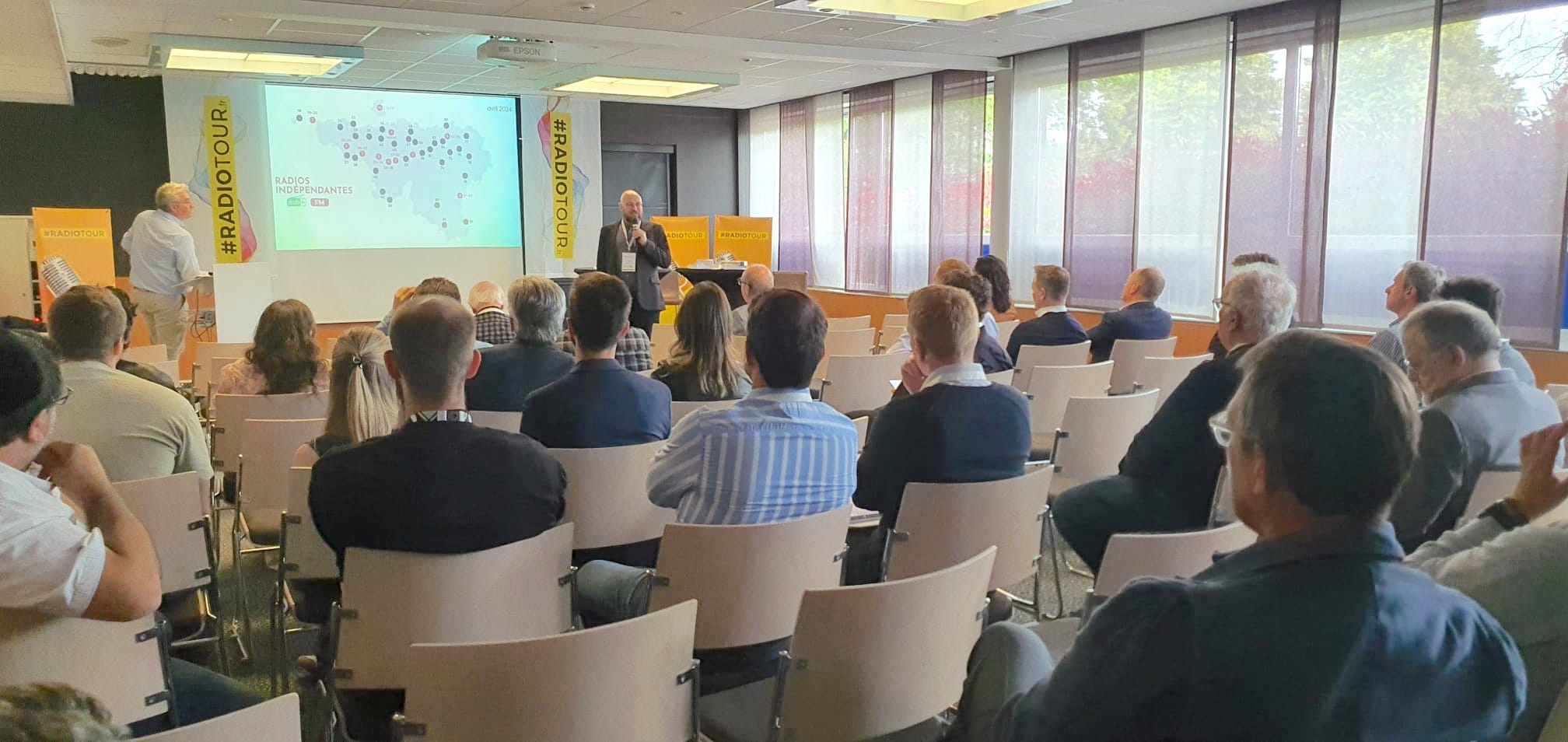 Ce jeudi matin au RadioTour à Bruxelles, Xavier Jacques-Jourion, directeur du pôle radio au Conseil supérieur de l'audiovisuel a présenté le paysage radiophonique belge