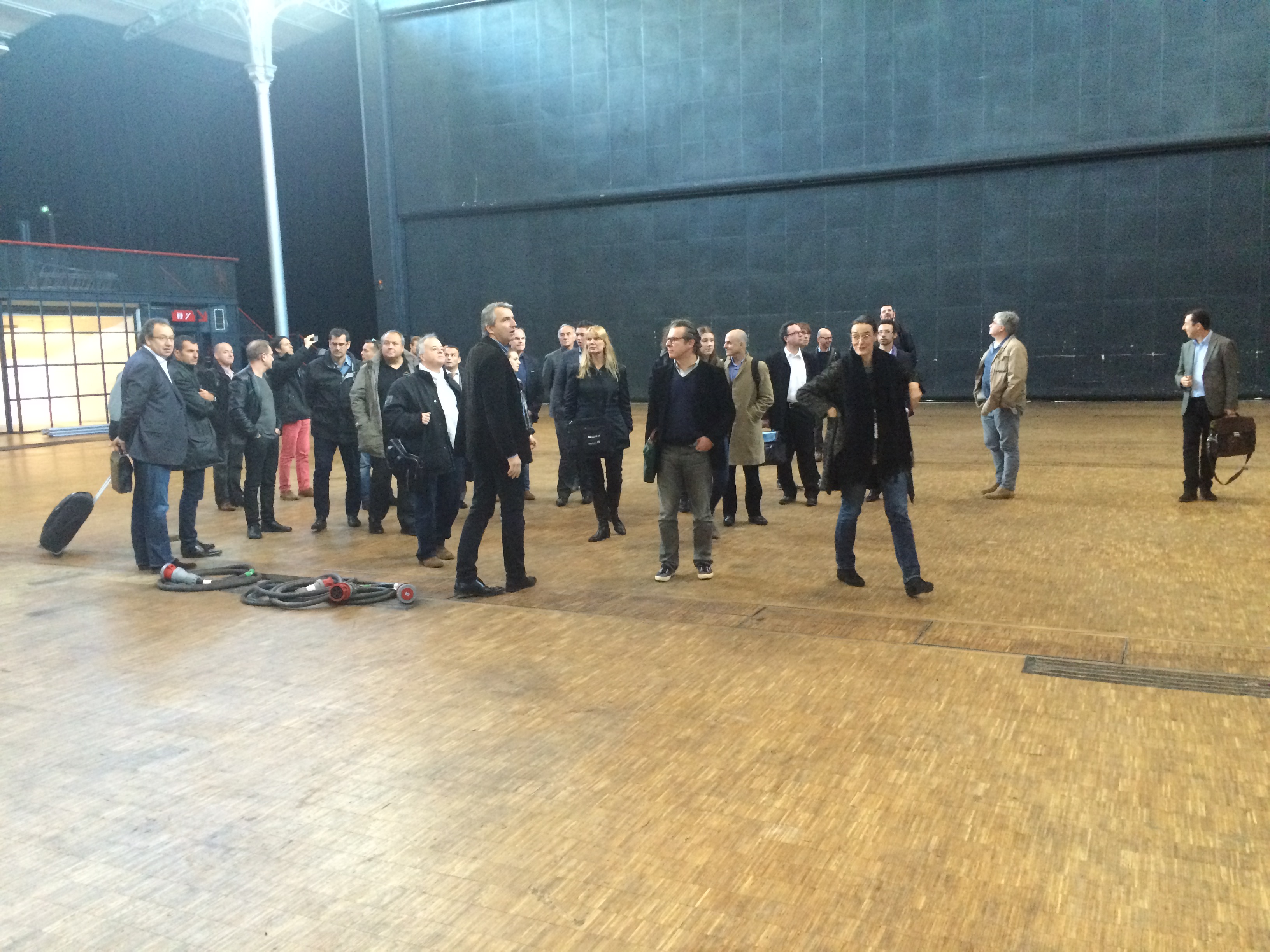 Avant un déjeuner de travail, une partie des exposants et des intervenants ont visité en avant-première l'espace Charlie Parker à la Grande Halle de la Villette