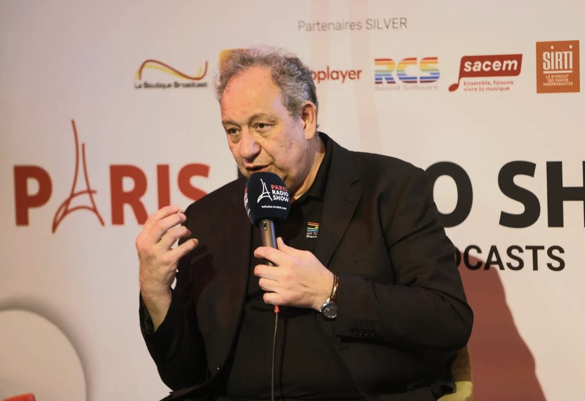 Lionel Guiffant, ici au Paris Radio Show, est le directeur de RCS Europe. Il préside l'association pour la Fête de la Radio et espère convaincre encore davantage de stations, y compris des radios francophones.