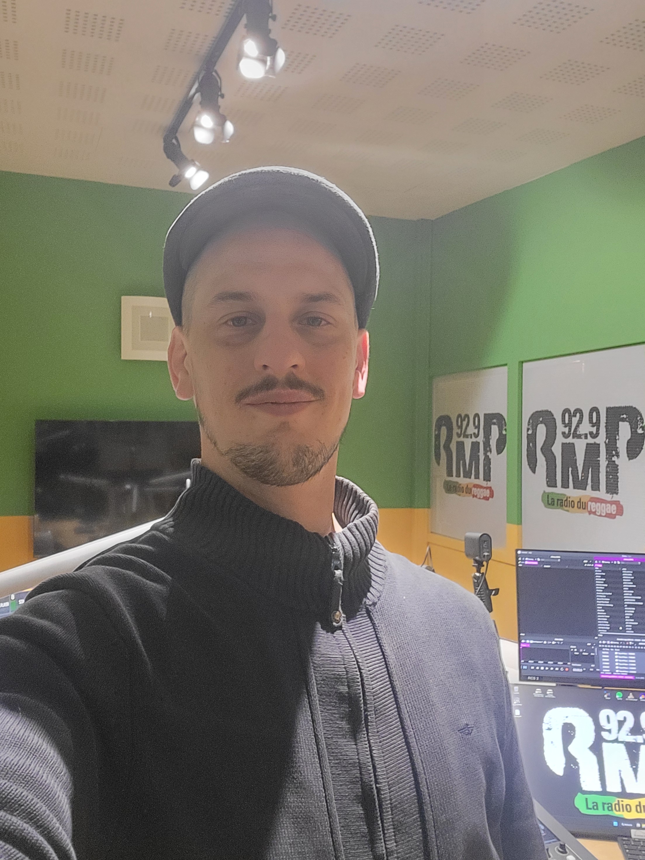 D'abord bénévole, puis salarié, Matthieu Gosme est aujourd'hui président de Radio Mille Pattes © D.R.