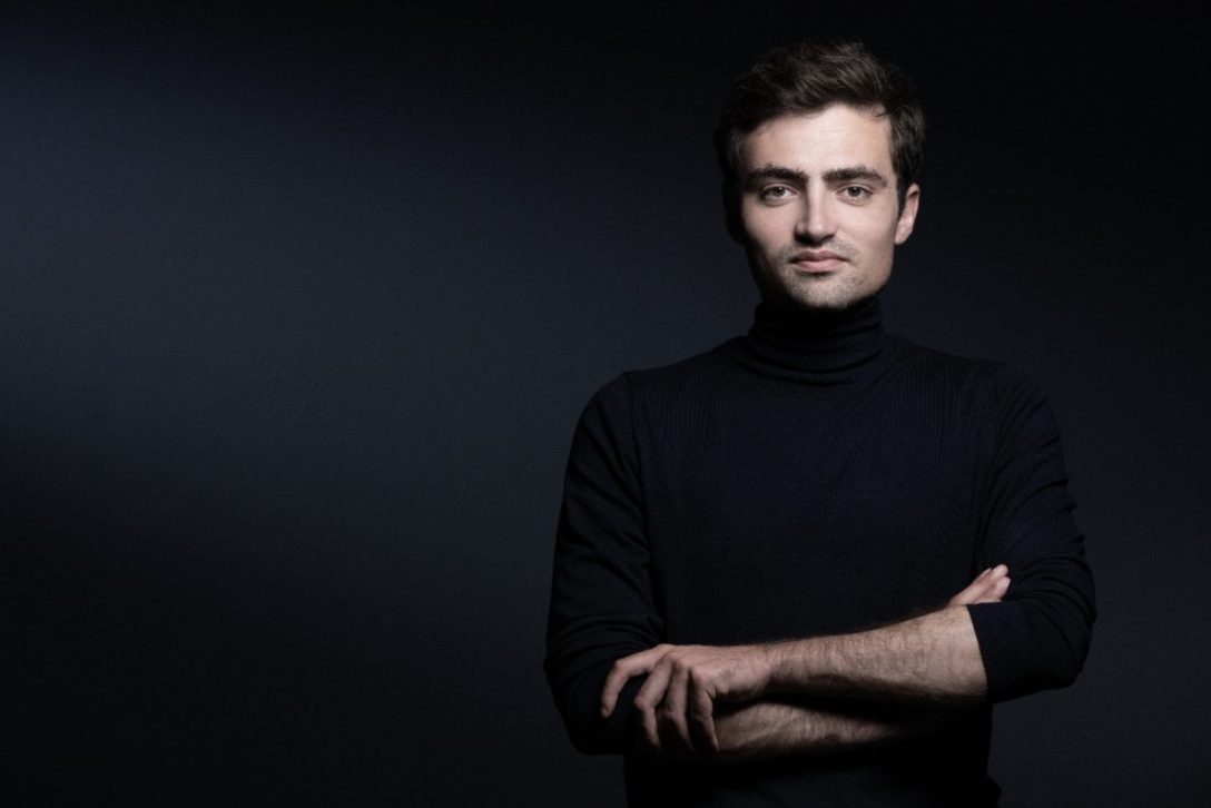 Sur France Culture, Nathan Devers présentera "Sans préjuger", une émission "où la conversation sera à la fois exigeante et accessible, stimulante et rigoureuse, imprévue et questionnante" Crédits : AFP - Joël Saget