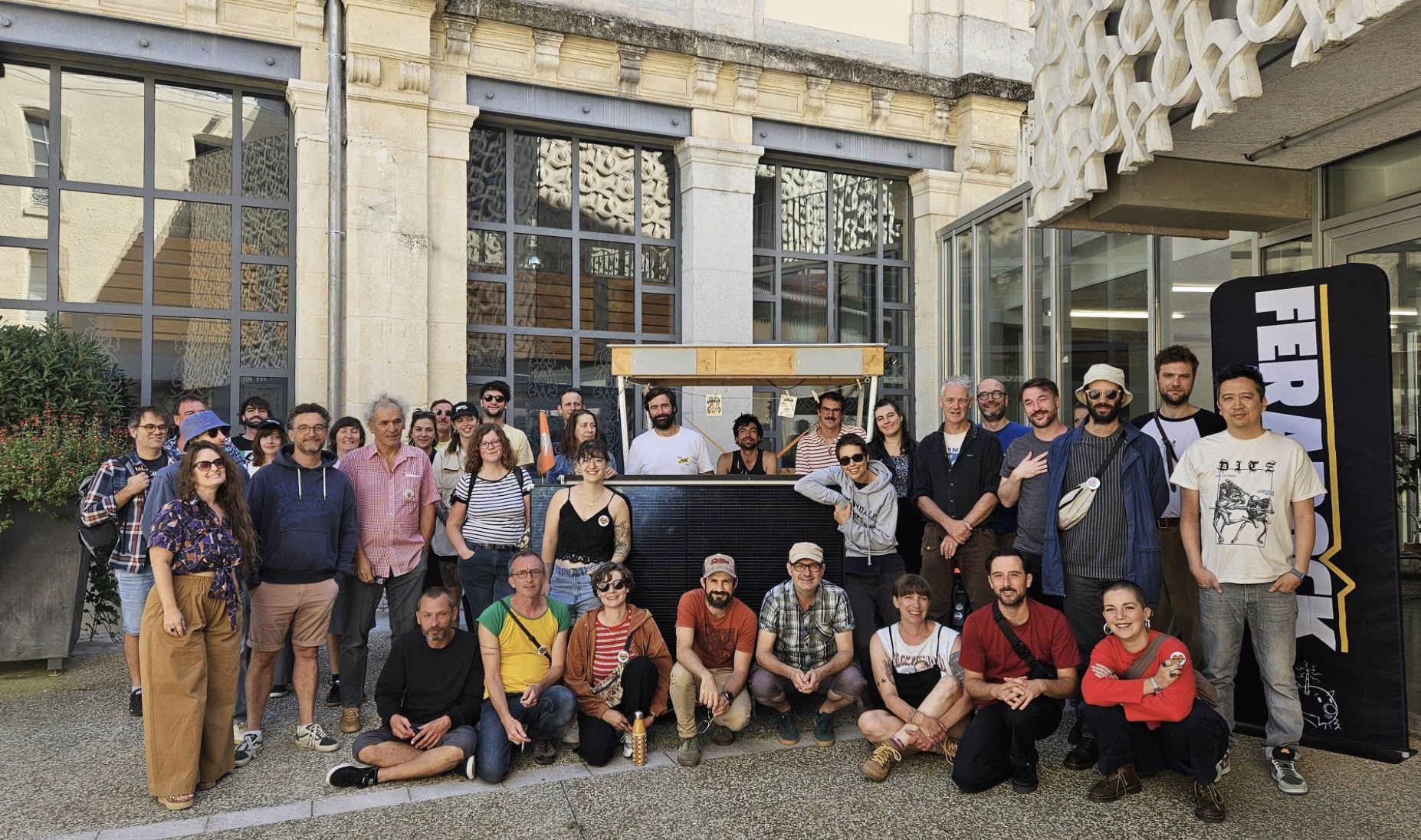 Les membres des radios Ferarock réunies à Valence les 5 et 6 septembre 2025 lors du séminaire de rentrée