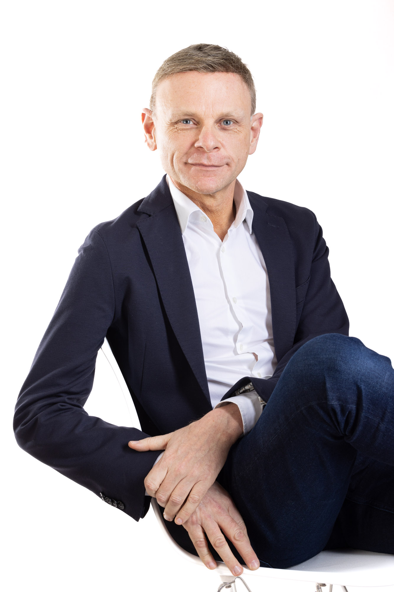 Pascal Muller, directeur général adjoint de Top Music. Il pilote la stratégie de développement de la radio alsacienne entre FM, DAB+ et digital, avec une ambition claire : faire de Top Music une marque régionale forte et connectée.