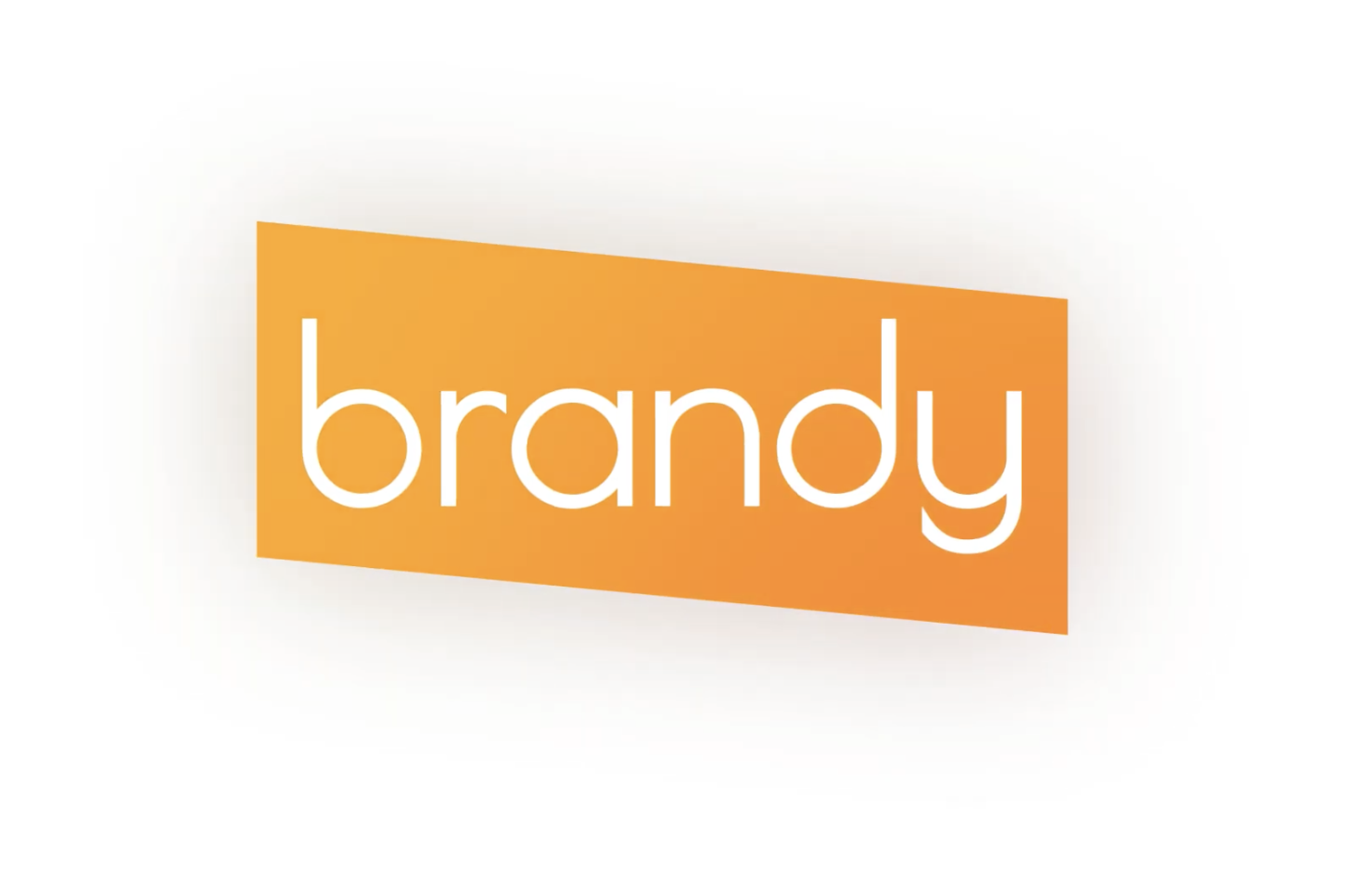 Brandy signe de nouveaux habillages pour Europe 2, Contact FM, One FM et Qmusic