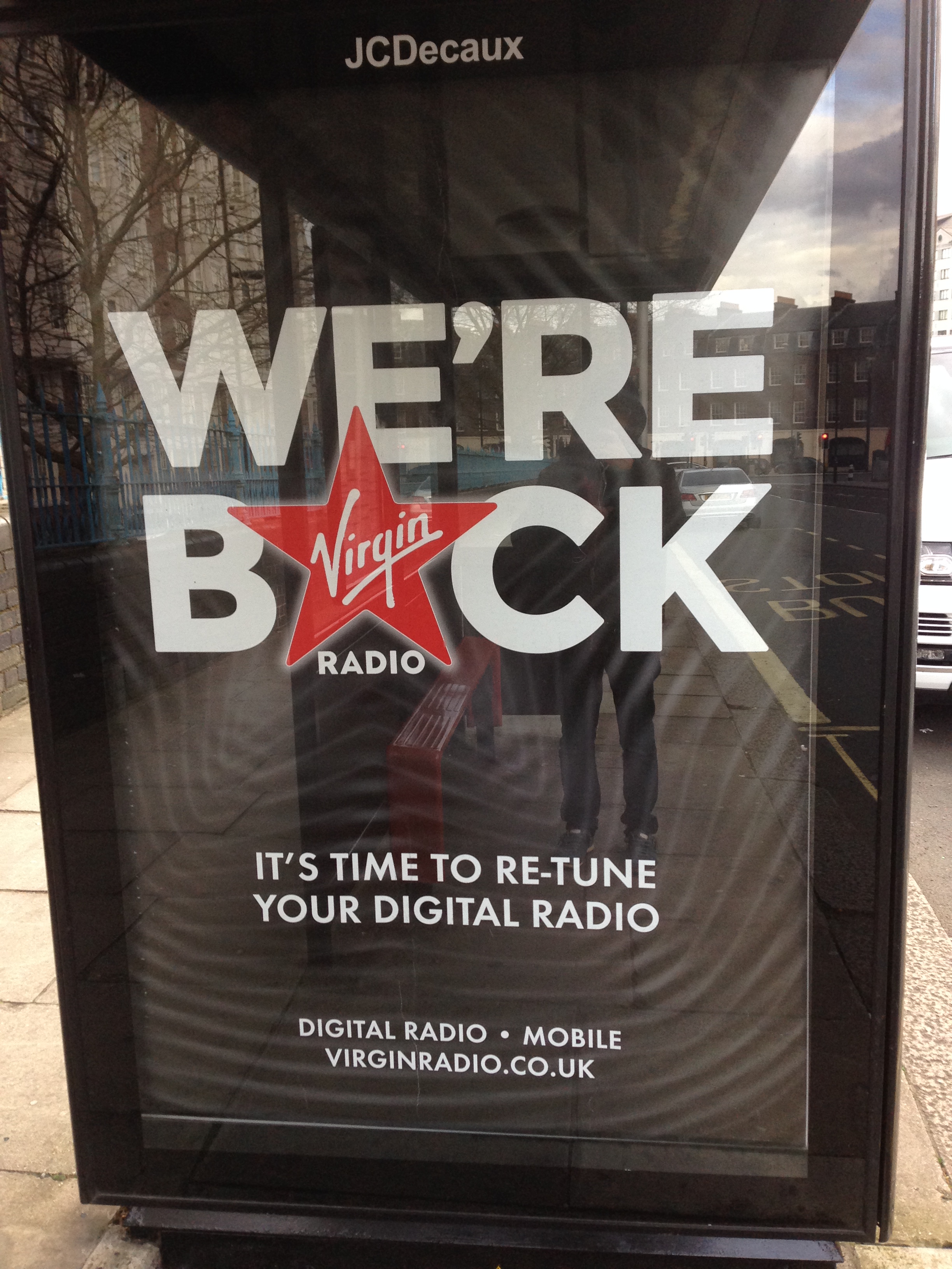 Virgin Radio s'affiche à Londres