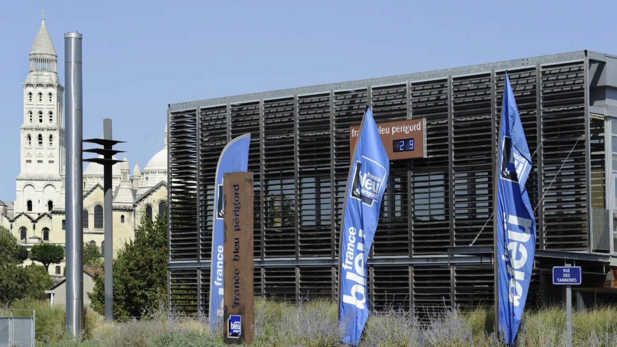 Les studios de ICI Périgord sont situés Cours Saint-Georges, à Périgueux.