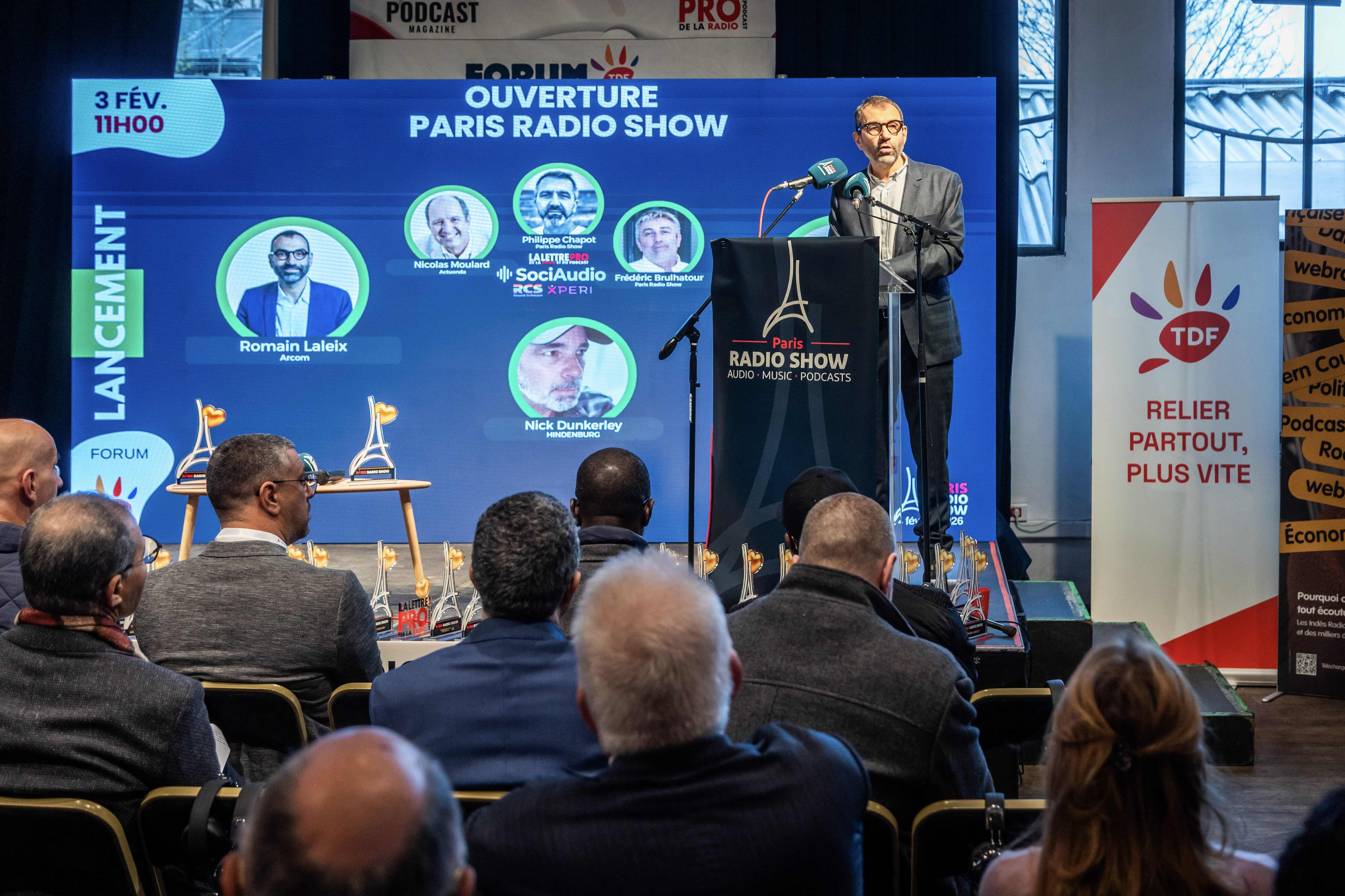 Romain Laleix, président du groupe “Radio et audio numérique” au sein de Arcom, a évoqué l’avenir du DAB+ en France ainsi que le maintien de la présence de la radio dans les véhicules.