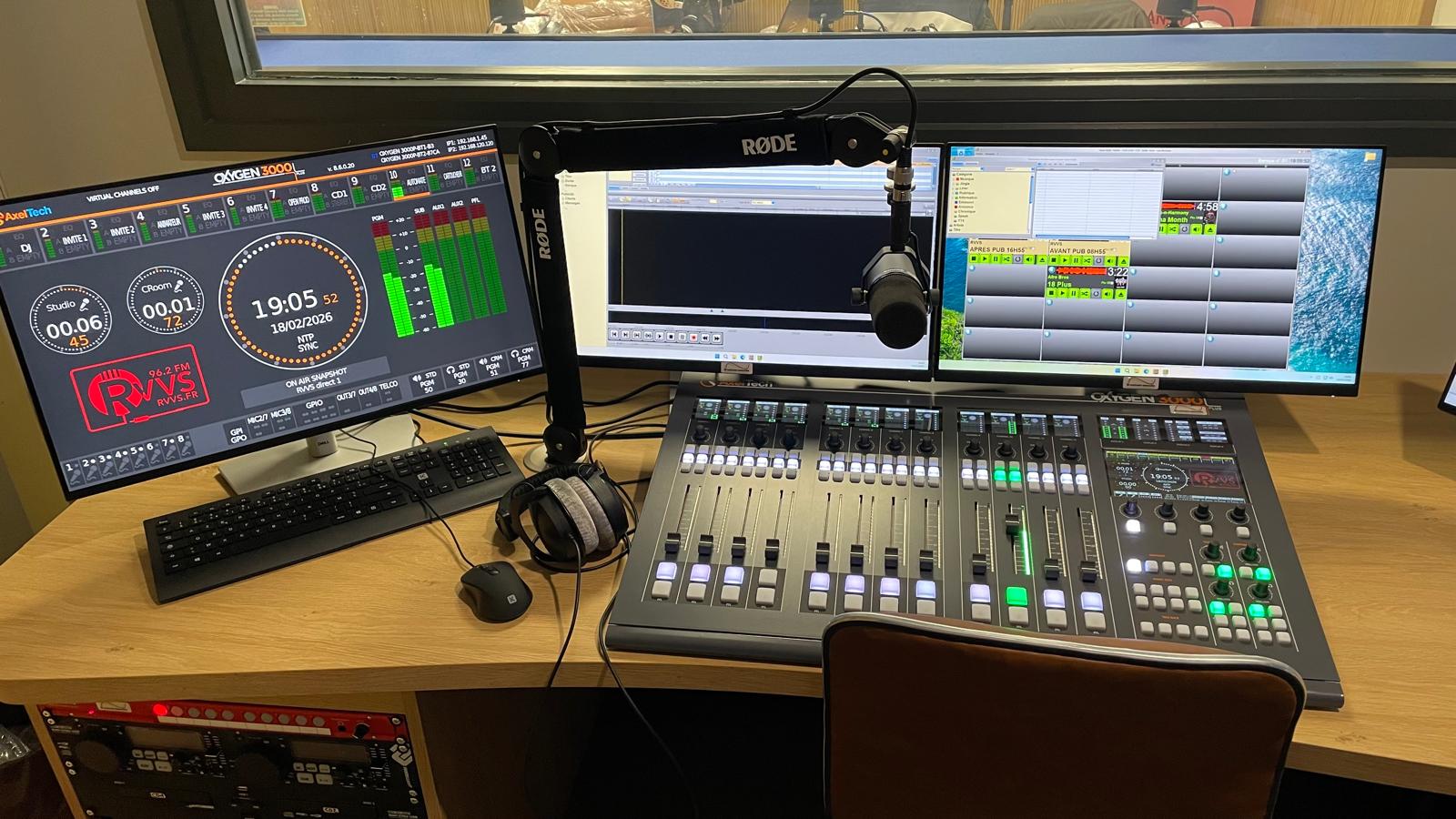 RVVS et RVE modernisent leurs studios avec Broadcast-associés