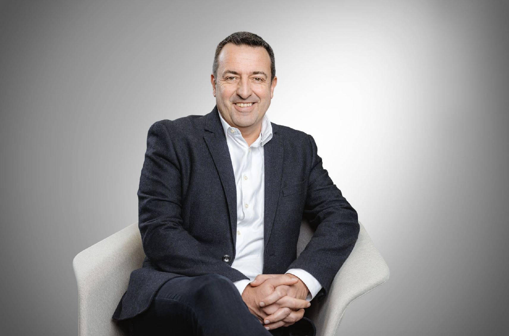 Christophe Dujardin prendra ses fonctions d’Administrateur général de la RTBF le 1er novembre 2026, succédant à Jean-Paul Philippot. © RTBF