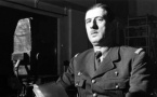 Le général de Gaulle prononce un discours en 1941 à la BBC - Crédit : Archives