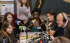 L'atelier de webradio scolaire (Éco Radio) avec des élèves du collège Van Gogh (académie de Nancy-Metz). © CLEMI Élisa Felz.