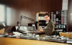 Elric Huguet du Lorin, l'un des deux derniers salariés de RCL Radio à sa fermeture en 1998. © Restaurant César et Rosalie.