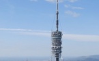 Pyrénées FM est désormais dffusée depuis la Torre télécom de Collserola. Située au nord-ouest de la ville de Barcelone, elle culmine à près de 290 mètres de haut... © DR