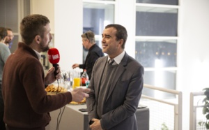 Les salariés d'Europe 1 mettent la pression à Arnaud Lagardère