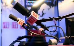 RFI et France 24 confirment leur succès en Afrique francophone