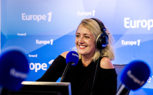 Émilie Mazoyer (Europe 1) : "On n’arrête pas les infos pendant l’été, pourquoi arrêterions-nous la musique ?"