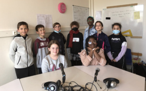 Les écoliers réalisent leurs émissions sur Radio Avallon