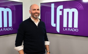 Alexandre de Raemy est l’administrateur délégué de Media One Group. L'entreprise développe One FM, LFM, Rouge et Radio Lac.