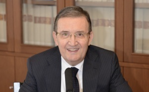 L’Italie célèbre 50 ans de liberté radiophonique avec un timbre anniversaire