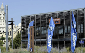 ICI Périgord distribue ses calendriers 2026 sur les marchés de Noël