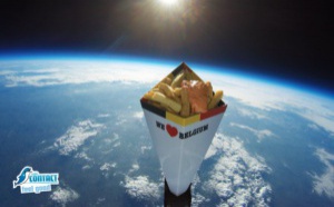 Radio Contact a envoyé des frites dans... l'espace