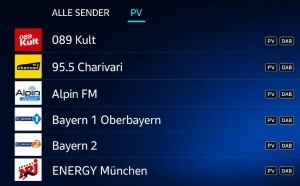 Dans la voiture connectée, qui décidera demain de la visibilité des radios ?