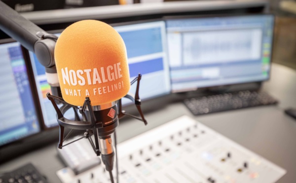 Nostalgie Flandre et Wallonie modernisent leurs studios