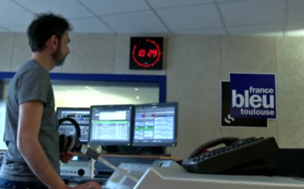 La profession méconnue de technicien d’antenne : le travail de l’ombre