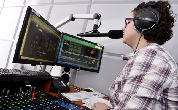 Toujours plus de niouzes, pour La Fabrique à News