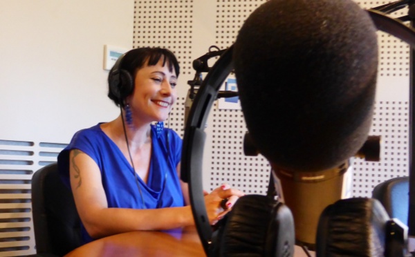 L’avenir dans les ondes