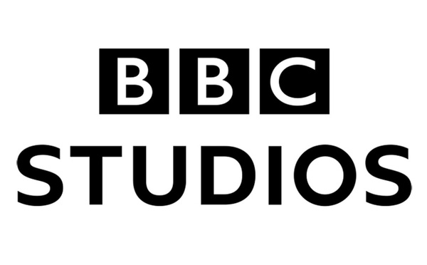 BBC Studios et Bauer Media Audio concluent un accord publicitaire sur les podcasts