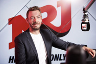 Nicolas Fadeur mise sur l’incarnation et la proximité sur NRJ Belgique